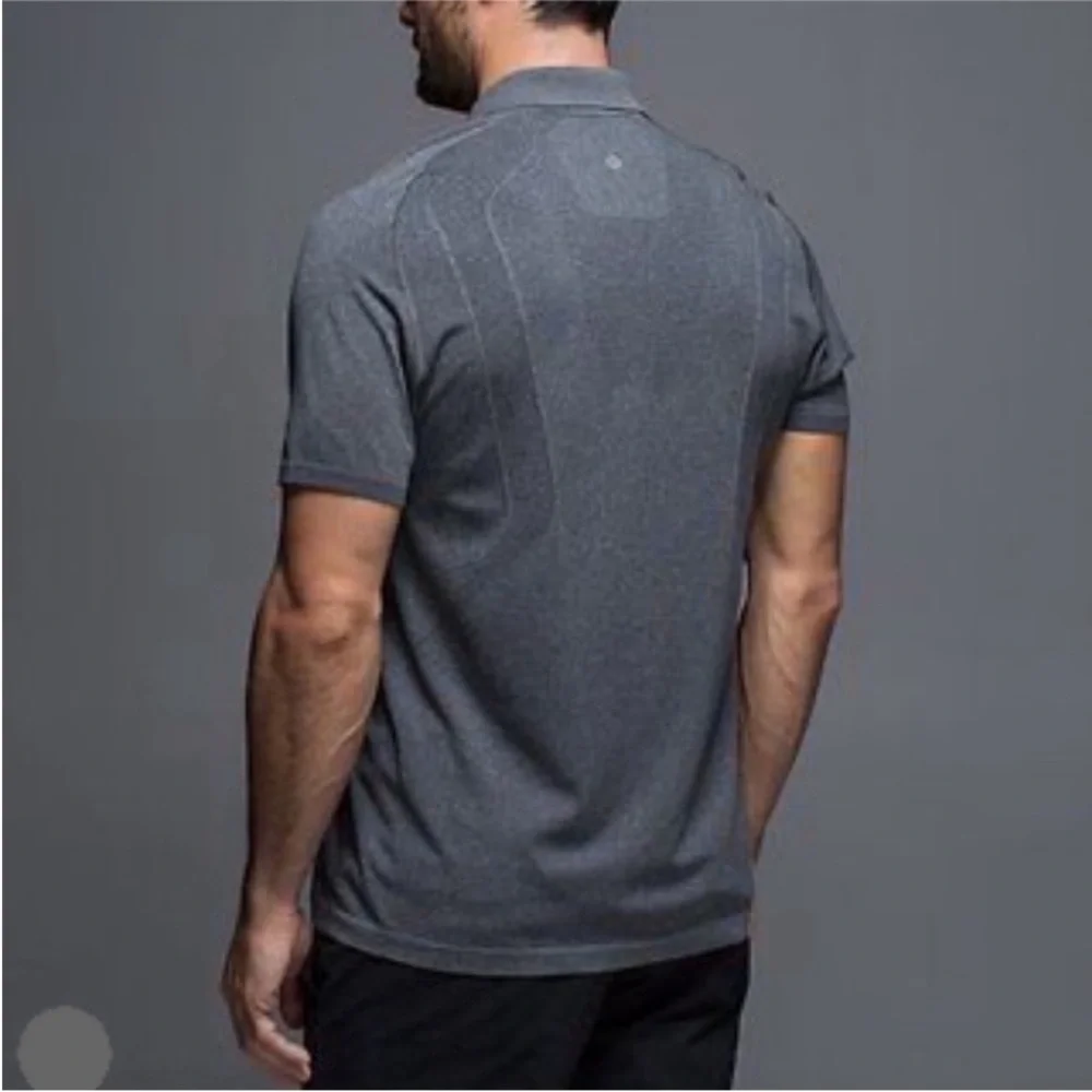 Lululemon Metal Vent Polo Shirt Size‎ M